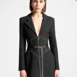 Chic Black Blazer Dress with Chain Detail